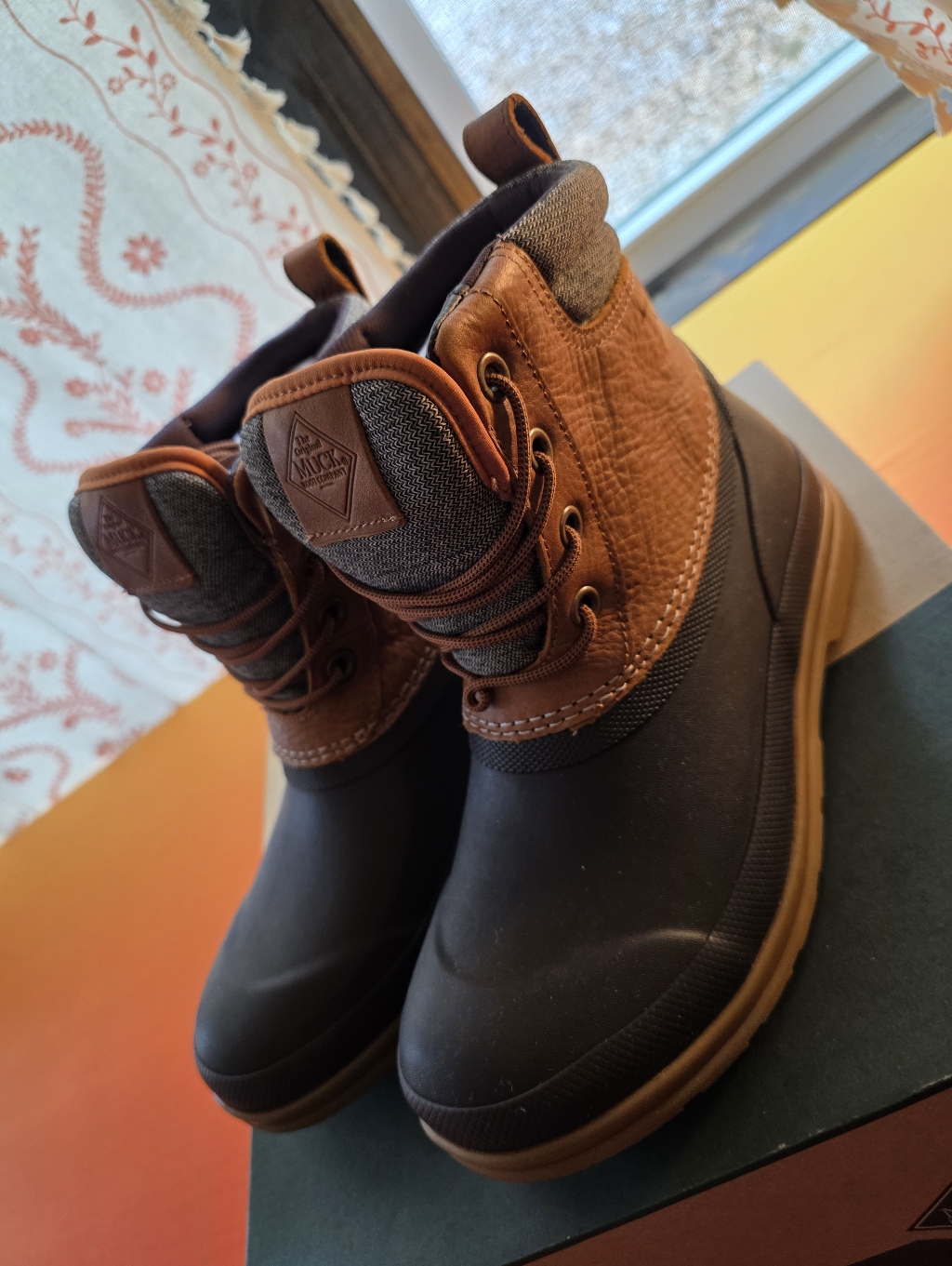 Brand New- Muck Boots- Mens Original Duck Lace. Size 7